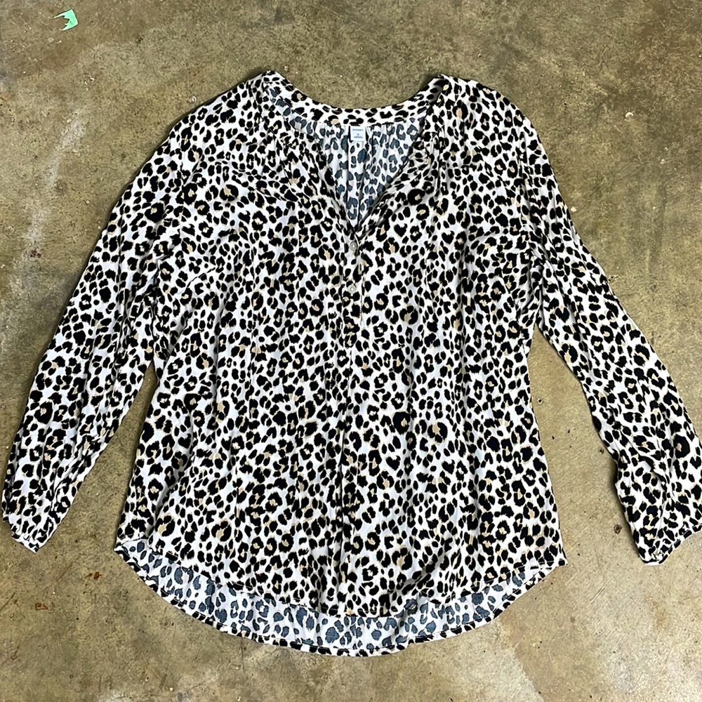 Old navy blouse